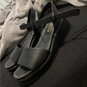 Black Sam Edelman platform Sandals